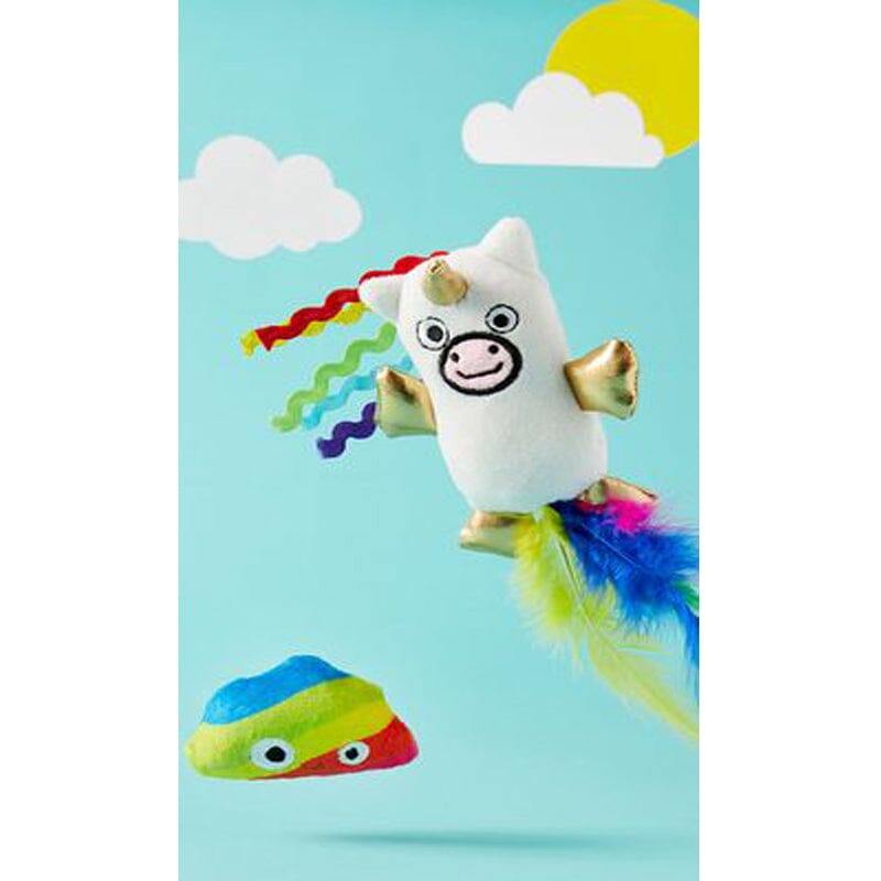 Colorful feathers on end of Mad Cat Mewnicorn & Rainbow Poop Catnip Cat Toy to encourage hunting, chasing instincts.